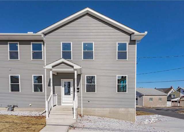 Property at 2016 Center St, Whitehall Twp, PA 18052, 4 beds, 2.5 baths