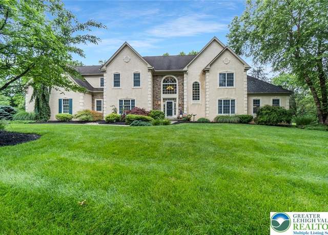 Property at 60 Melchor Dr, Williams Twp, PA 18042, 4 beds, 4 baths