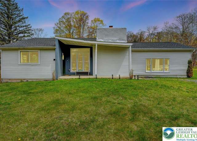 Property at 134 Altemose Rd, Tobyhanna Twp, PA 18347, 3 beds, 2 baths