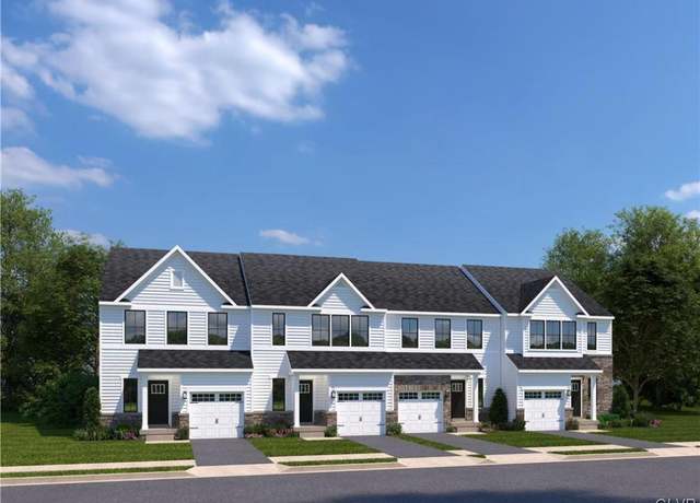 Property at 6 Fox Crossing Rd, Palmer Twp, PA 18045, 3 beds, 2.5 baths