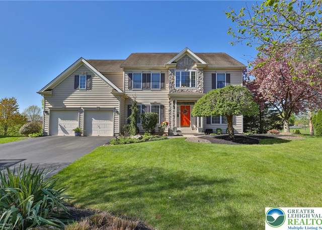 Property at 5327 Greenbriar Dr, Bethlehem City, PA 18017, 4 beds, 3.5 baths