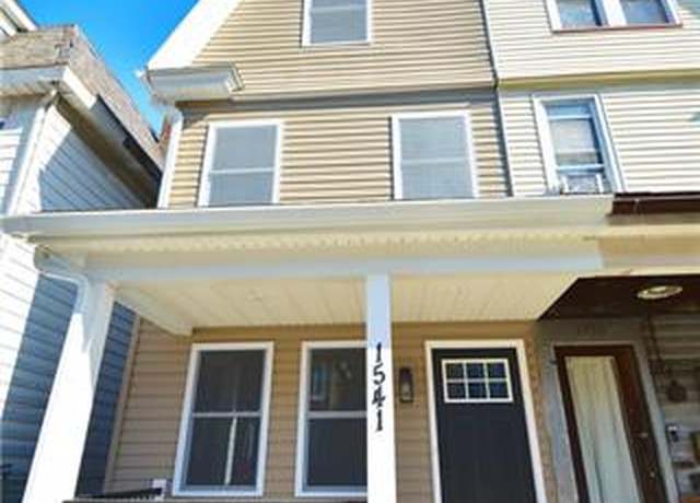 Property at 1541 Lehigh St, Wilson Borough, PA 18042-3955, 4 beds, 2.5 baths