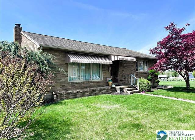 Property at 202 Main St, Northampton Borough, PA 18067, 3 beds, 1 bath
