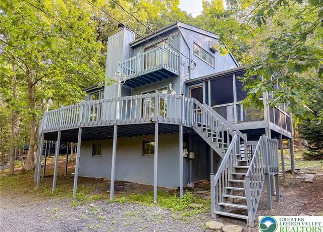 Property at 6471 Decker Rd, Lehman Twp, PA 18324, 3 beds, 2 baths