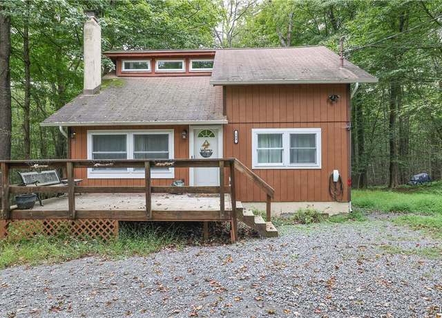 Property at 169 Minisink Dr, Coolbaugh Twp, PA 18347, 3 beds, 1 bath
