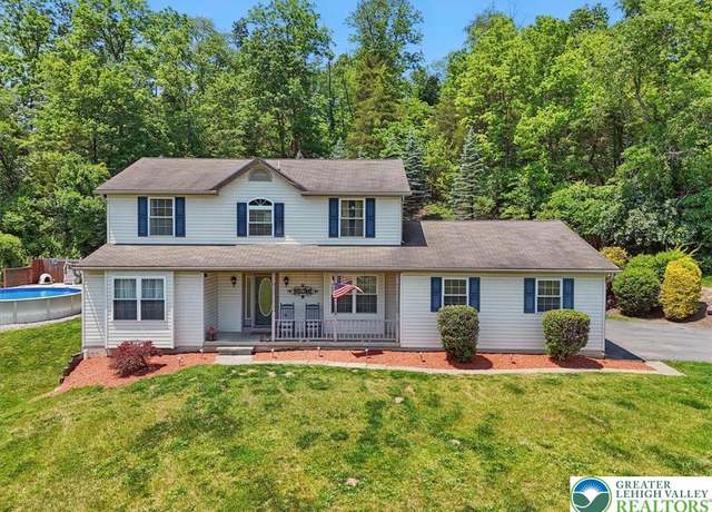 Property at 129 Appaloosa Ct, Washington Twp, PA 18013, 4 beds, 2.5 baths