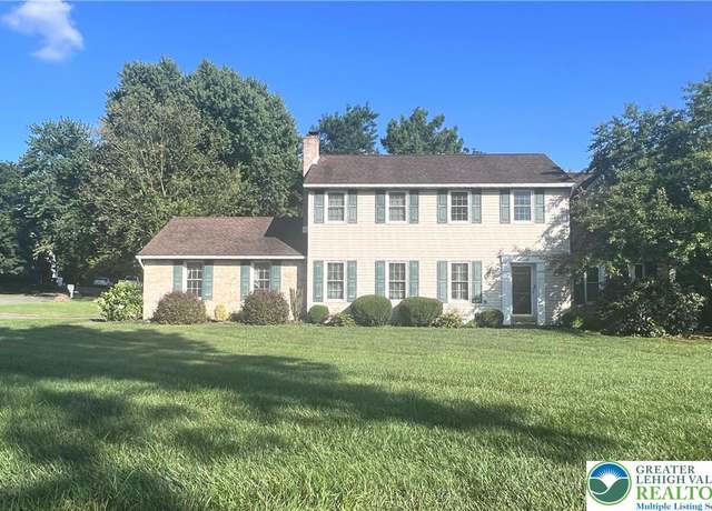 Property at 3516 Gloucester Dr, Bethlehem City, PA 18020, 4 beds, 2.5 baths