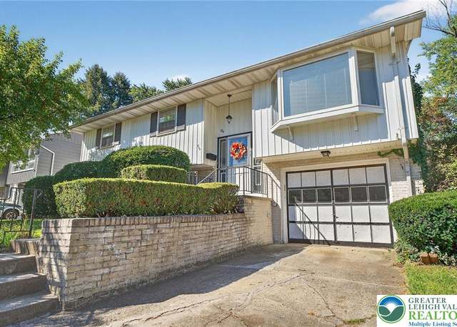 Property at 824 Berks St, Allentown City, PA 18104, 4 beds, 4 baths