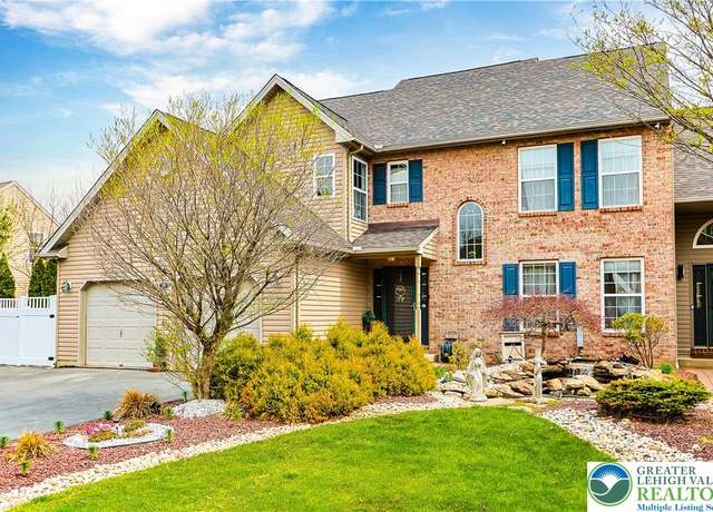 Property at 2127 Rolling Meadow Dr, Lower Macungie Twp, PA 18062, 4 beds, 2.5 baths