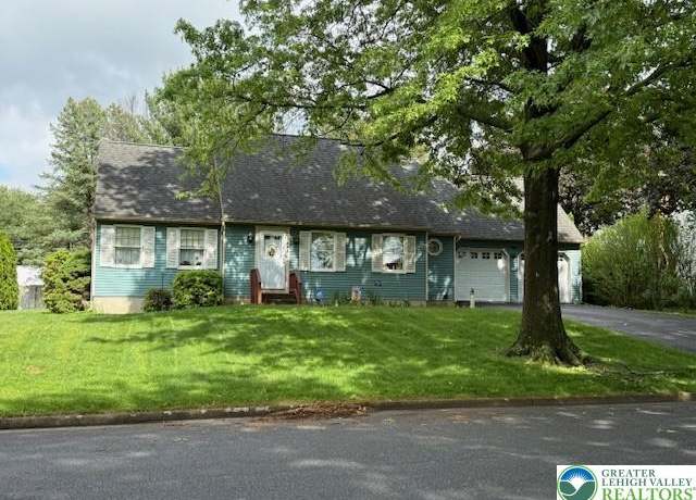 Property at 3848 Post Dr, Hanover Twp, PA 18017, 3 beds, 2.5 baths