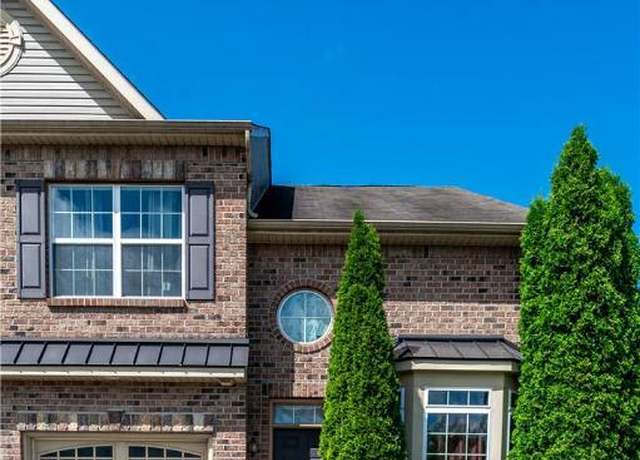 Property at 263 Milkweed Dr, Upper Macungie Twp, PA 18104, 3 beds, 2.5 baths