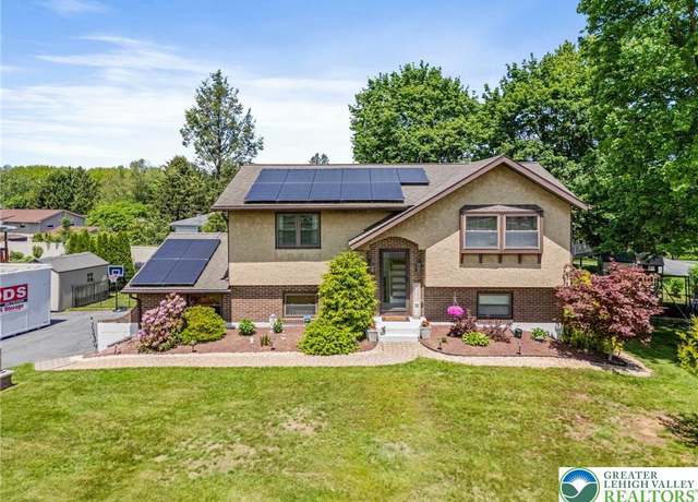 Property at 3645 Orth St, Bethlehem Twp, PA 18020, 3 beds, 2 baths