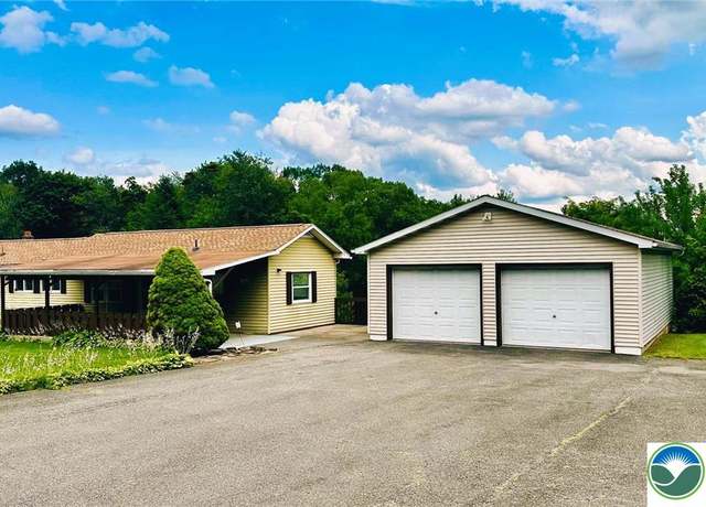 Property at 217 Beaver Run Dr, Mahoning Twp, PA 18235, 2 beds, 1.5 baths
