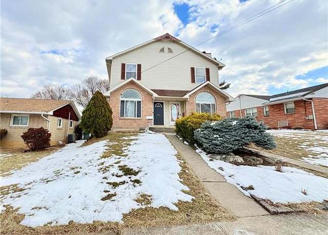 Property at 1017 N Kearney St, Allentown City, PA 18109, 3 beds, 1.5 baths