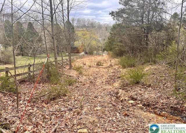 Property at 93 Coffeetown Rd, Easton, PA 18042