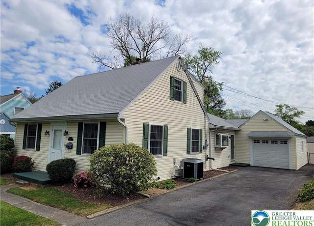 Property at 495 Willow Rd, Hellertown Boro, PA 18055, 4 beds, 3 baths