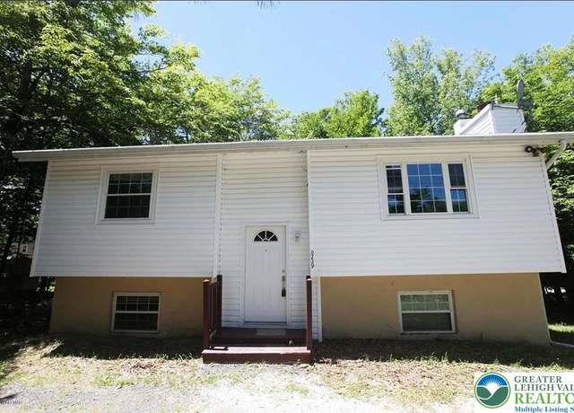 Property at 3076 Briarwood, Coolbaugh Twp, PA 18466, 4 beds, 2 baths