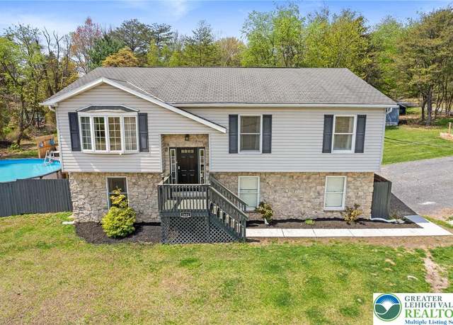 Property at 2501 Cherry Hill Rd, Lower Towamensing Tp, PA 18071, 4 beds, 2 baths