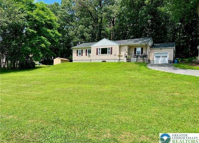 Property at 218 E Wyoming St, Allentown City, PA 18103, 3 beds, 1.5 baths