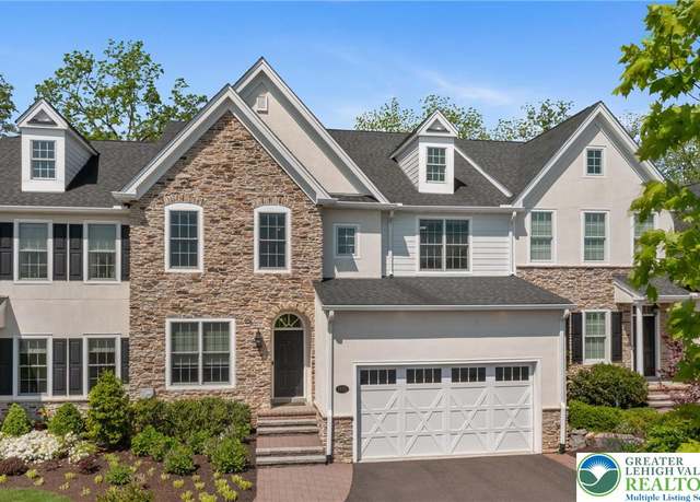 Property at 1970 Carriage Knoll Dr, Bethlehem City, PA 18015, 3 beds, 3.5 baths