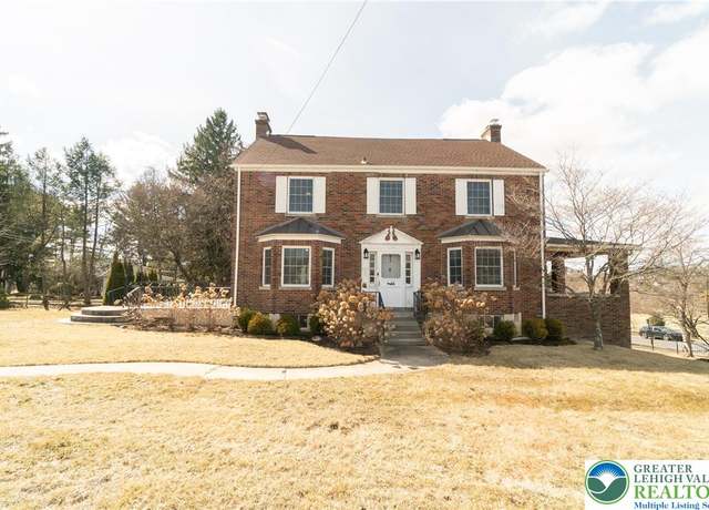 Property at 10 S Ott St, Allentown City, PA 18104, 6 beds, 3 baths