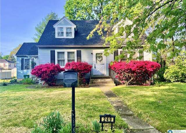 Property at 249 Carbon St, Easton, PA 18045-5937, 3 beds, 1 bath