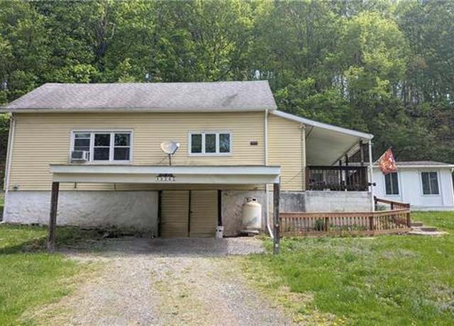 Property at 1342 Five Point Richmond Rd, Washington Twp, PA 18013, 3 beds, 1 bath