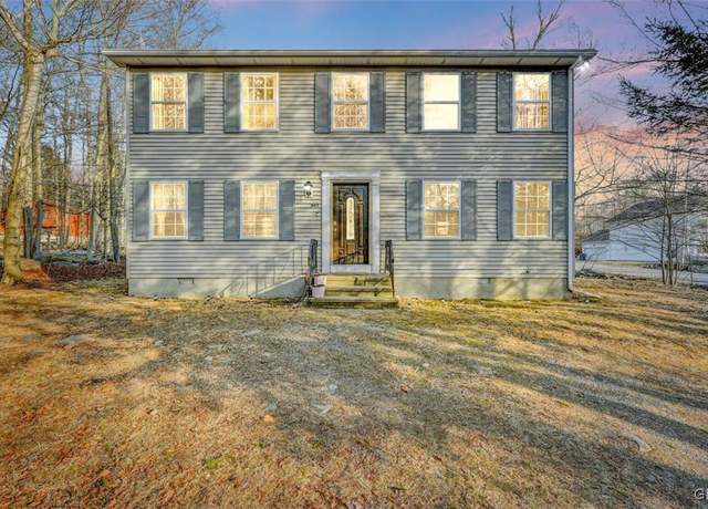 Property at 8094 Elizabeth Ln, Coolbaugh Twp, PA 18466, 3 beds, 1.5 baths