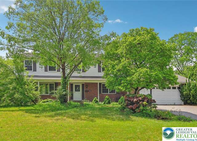 Property at 1450 Springhouse Rd, South Whitehall Twp, PA 18104, 5 beds, 3 baths