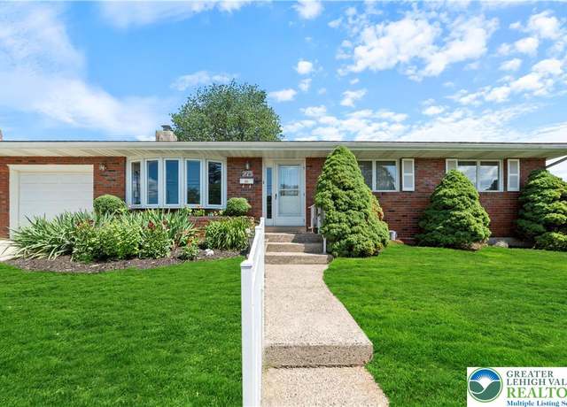 Property at 275 E Thomas Ave, Hellertown Boro, PA 18055, 4 beds, 2 baths