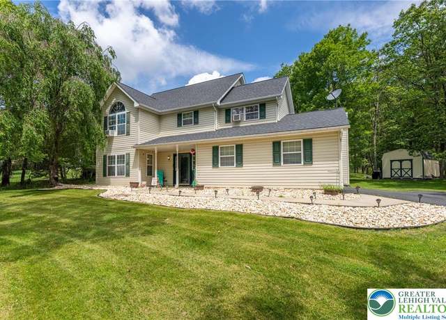 Property at 2175 Village Rd, Chestnuthill Twp, PA 18330, 4 beds, 2.5 baths