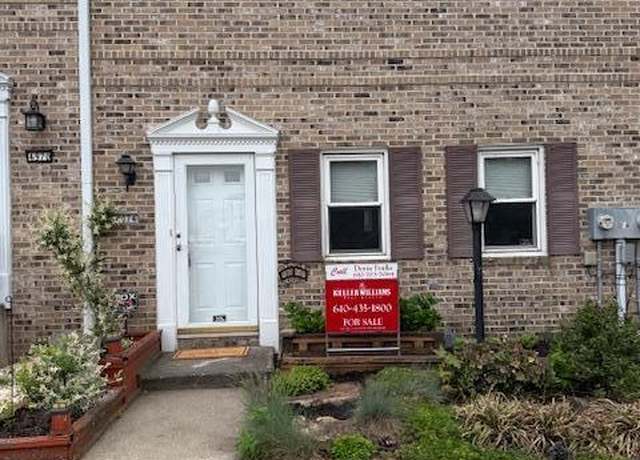 Property at 4974 Shawnee Ct, North Whitehall Twp, PA 18078, 3 beds, 1.5 baths