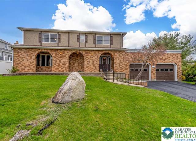 Property at 3127 S 4th Ave, Whitehall Twp, PA 18052, 5 beds, 2.5 baths