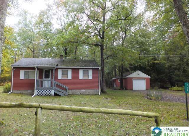 Property at 218 Rock Hill Dr, Porter Twp, PA 18328, 2 beds, 1 bath