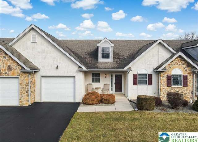 Property at 1315 Silo Dr, Forks Twp, PA 18040, 2 beds, 1.5 baths
