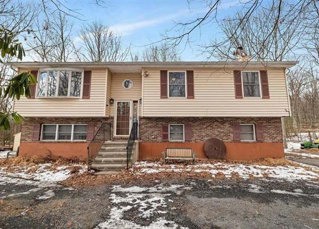 Property at 749 Dotters Corner Rd, Polk Twp, PA 18058-7869, 3 beds, 2 baths