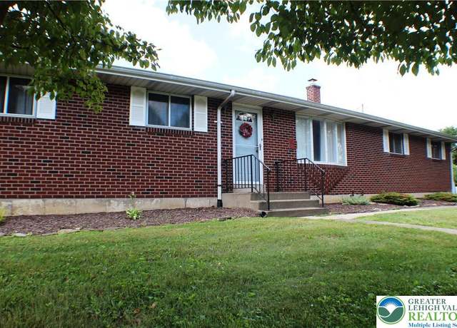 Property at 1321 Bushkill Center Rd, Wind Gap, PA 18091, 3 beds, 1 bath