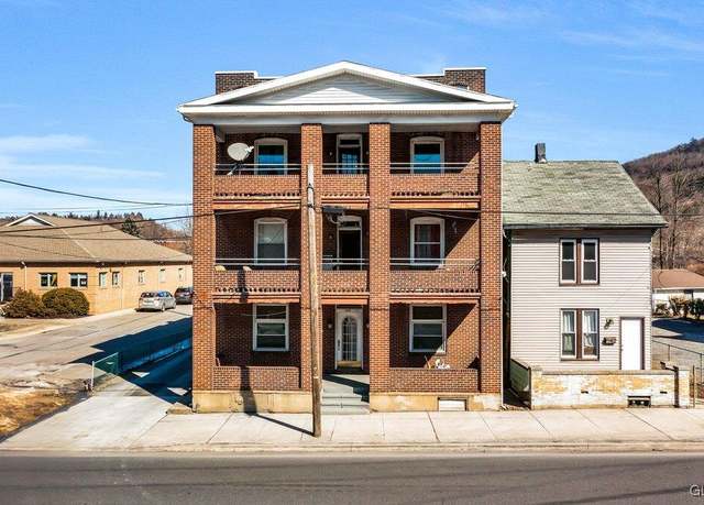 Property at 223 Center St, Tamaqua Boro, PA 18252, 17 beds, 6 baths