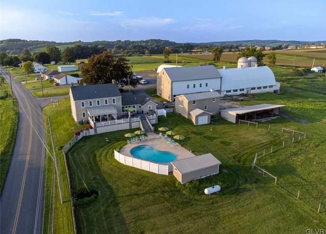 Property at 97 S Kemp Rd, Maxatawny Township, PA 19530, 5 beds, 3.5 baths