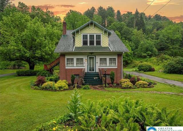 Property at 2834 Interchange Rd, Franklin Twp, PA 18235, 6 beds, 3 baths