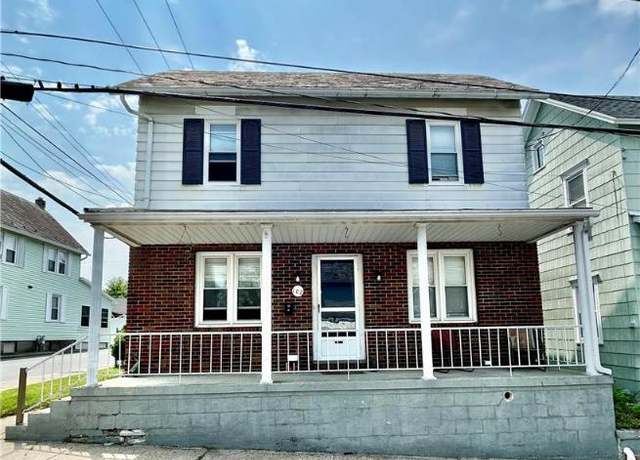 Property at 102 Garibaldi Ave, Roseto Borough, PA 18013, 3 beds, 1 bath