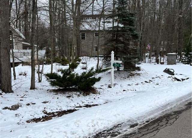 Property at 249 Choctaw Dr, Coolbaugh Twp, PA 18347