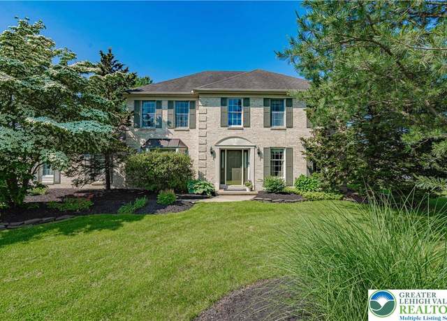 Property at 511 Magnolia Ln, Lower Nazareth Twp, PA 18064, 4 beds, 2.5 baths