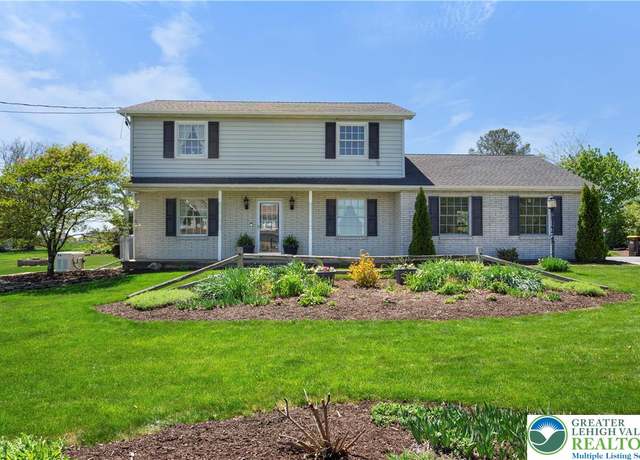 Property at 326 Colver Rd, Bushkill Twp, PA 18064, 3 beds, 1.5 baths