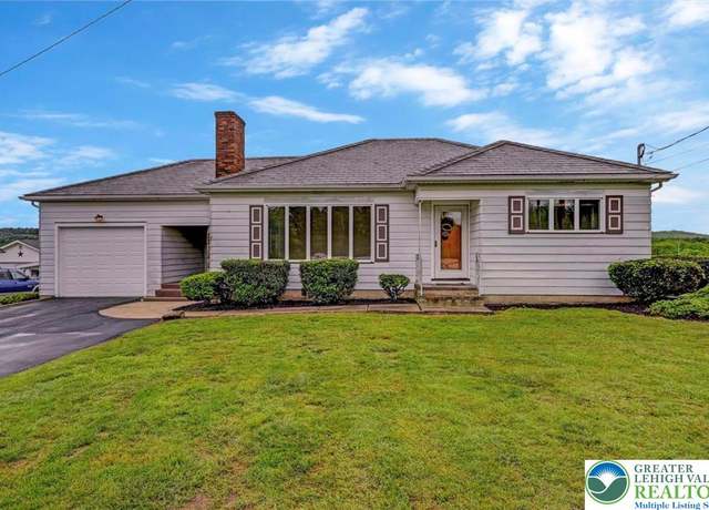 Property at 466 Beltzville Dr, Polk Twp, PA 18058, 2 beds, 1 bath
