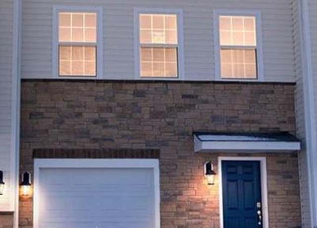 Property at 8319 Alexander Ct, Upper Macungie Twp, PA 18031, 3 beds, 2.5 baths