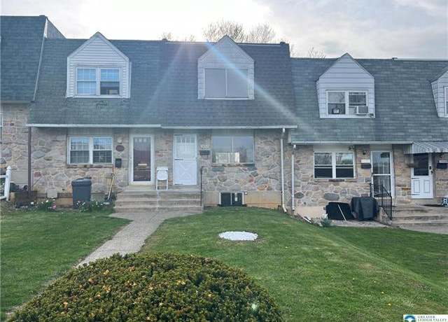 Property at 1954 Baker Dr, Allentown City, PA 18103-8514, 3 beds, 1 bath