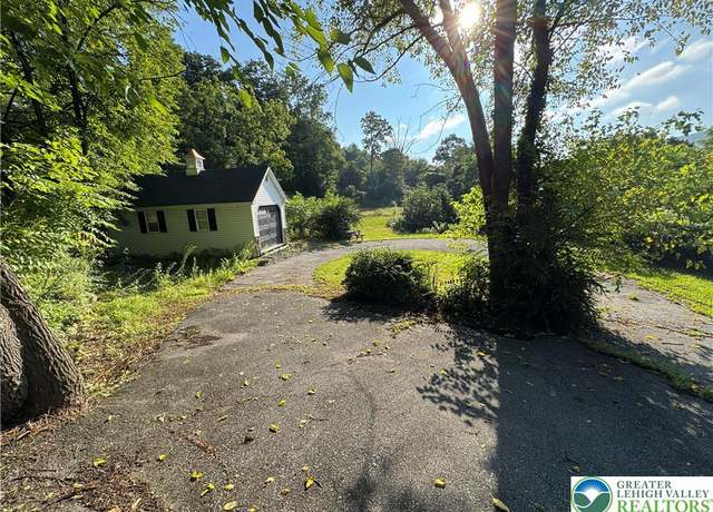 Property at 1212 3rd St, Palmerton Boro, PA 18071