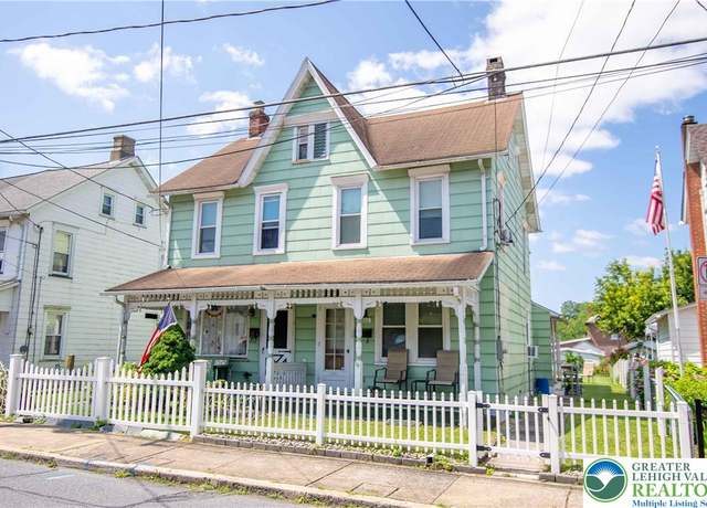 Property at 1666 Newport Ave, Northampton Boro, PA 18067, 3 beds, 1.5 baths