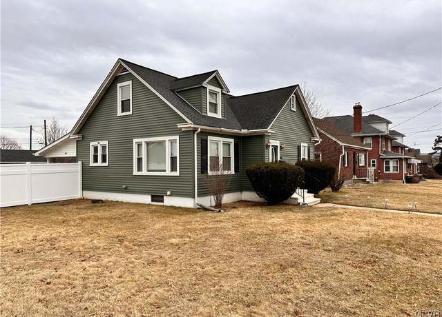 Property at 1035 3rd St, Whitehall Twp, PA 18052, 3 beds, 2 baths